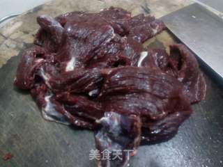 ＃信任之美＃纯天然牛肉干的做法步骤：1