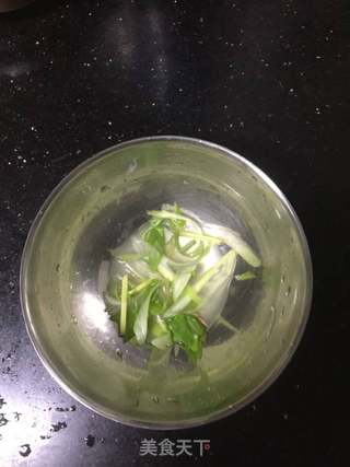 #信任之美#【出水芙蓉】鱼茸蛋羹的做法步骤:2