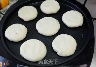 豆沙烫面馅饼的做法步骤：12