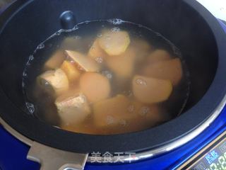 红薯栗子糖水的做法步骤:3