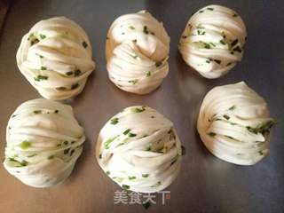 #信任之美#香葱花卷的做法步骤:5