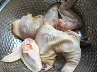 #信任之美#鸡枞菌土鸡汤的做法步骤：1