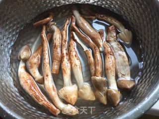 #信任之美#鸡枞菌土鸡汤的做法步骤：6