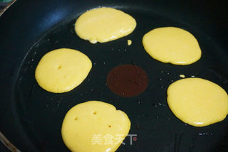 #信任之美#奶香玉米饼的做法步骤:4