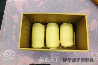 水帘拉丝吐司的做法步骤:7