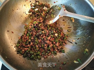 #信任之美#【橄榄菜肉末四季豆拌面】的做法步骤:6