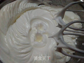 蔓越莓戚风蛋糕的做法步骤:10