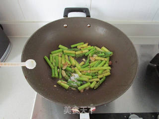 #信任之美#黑椒芦笋牛肉的做法步骤:9