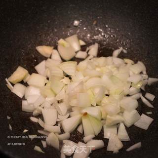 牛魔王的新宠:慢煮牛脸颊肉的做法步骤:6