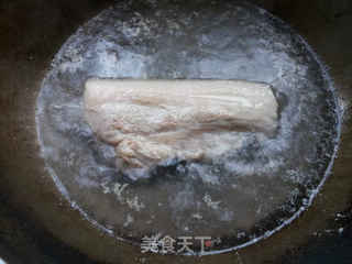 香干回锅肉的做法步骤:2
