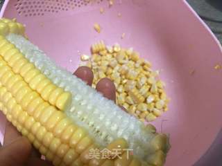 鲜榨玉米汁的做法步骤：2