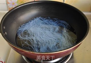 蒜蓉粉丝扇贝的做法步骤:4