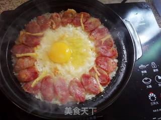 #信任之美#腊肠窝蛋煲仔饭的做法步骤:6