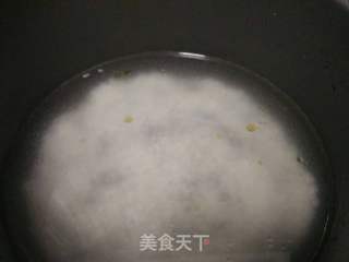 #信任之美#皮蛋瘦肉粥的做法步骤:2