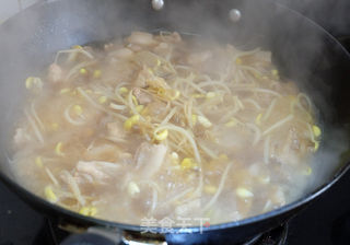 #信任之美#猪肉豆芽炖粉条的做法步骤:11