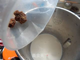 红糖姜奶茶的做法步骤：5