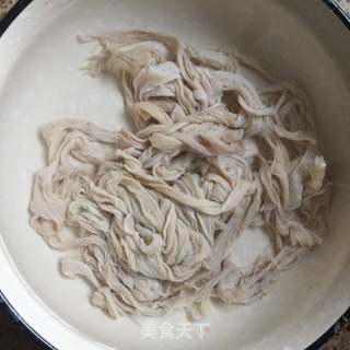 #信任之美#自制腊肠（妈妈的味道）的做法步骤：1