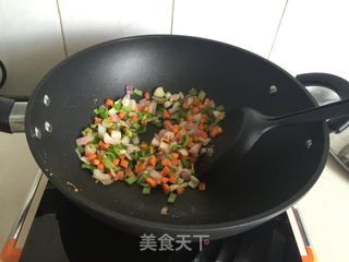 #信任之美#咖喱鸡丁炒饭的做法步骤:4