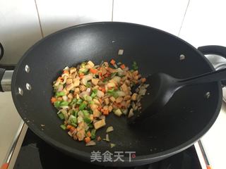 #信任之美#咖喱鸡丁炒饭的做法步骤:5