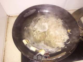 自制肉皮冻的做法步骤:7