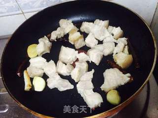 #信任之美#芋头烧五花肉的做法步骤:9