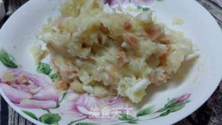#信任之美#土豆香肠鸡蛋沙拉的做法步骤:3