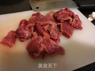 #信任之美# 烤牛肉干（烤箱自制小零食）的做法步骤：2