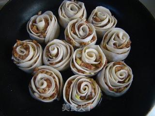 #信任之美#玫瑰花煎饺的做法步骤:13