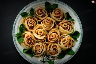 #信任之美#玫瑰花煎饺的做法步骤:16
