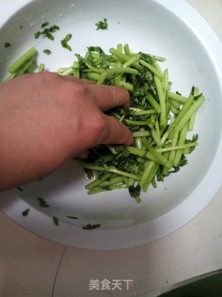 #信任之美#腌茼蒿的做法步骤:4