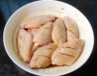 #信任之美#豆豉蒸鸡翅的做法步骤:2