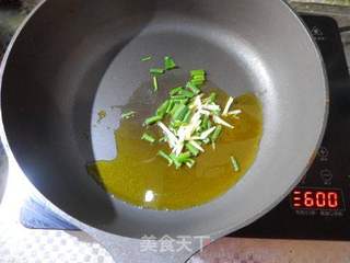 #信任之美#黑木耳肉片粉条煲的做法步骤:5
