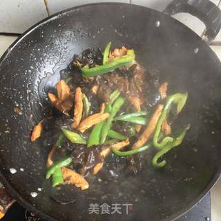 #信任之美#黑木耳青椒鸡柳的做法步骤：6