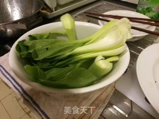 #信任之美# 香菇牛肉炸酱面的做法步骤：2