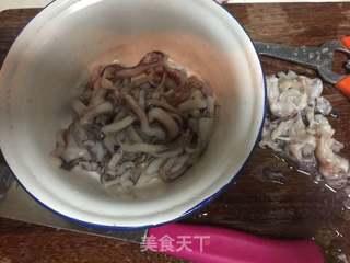#信任之美#油炸鱿鱼须的做法步骤:2