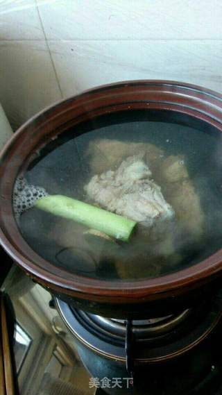 #信任之美#酸菜排骨的做法步骤:4