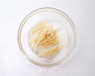 孜然牙签五花肉的做法步骤:4