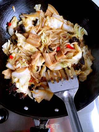 大白菜粉条炒肉的做法步骤:10