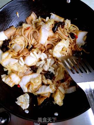 大白菜粉条炒肉的做法步骤:11