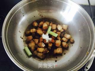 #信任之美#五花肉炖土豆的做法步骤:5
