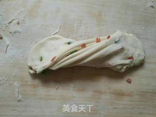 #信任之美#培根香葱花卷的做法步骤:11
