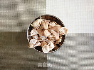 #信任之美#【尖椒肥肠】的做法步骤:2