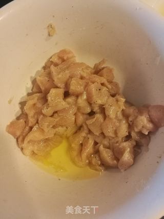 #信任之美# 菠萝鸡丁的做法步骤:3