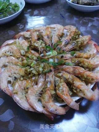 #信任之美#蒜蓉粉丝蒸虾的做法步骤:9