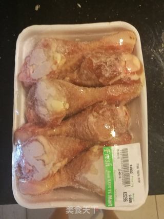 #信任之美# 烤箱版孜然烤鸡腿的做法步骤：1