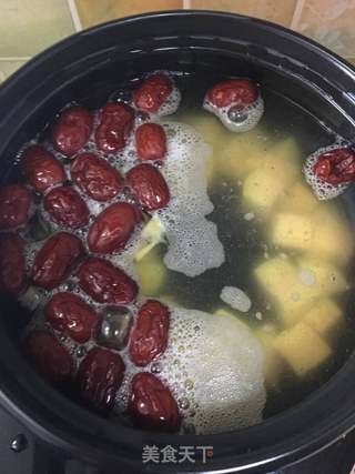 #信任之美#银耳红薯甜汤的做法步骤:2