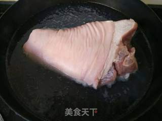 #信任之美#红烧肘子的做法步骤:3