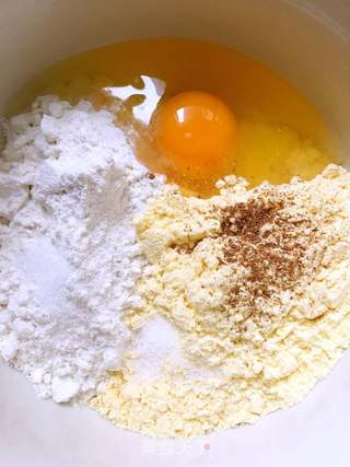 #信任之美#培根玉米煎饼的做法步骤:2