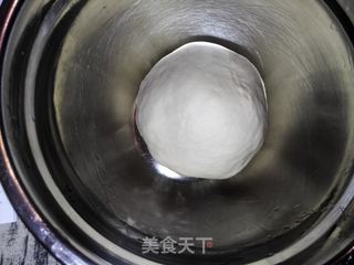 #信任之美#海鲜大狂欢披萨——家庭版(冷藏发酵)的做法步骤:2