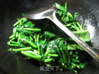 ＃信任之美＃猪肚炒菠菜的做法步骤：3
